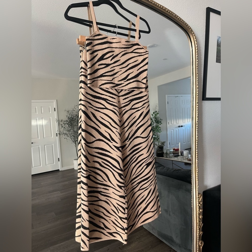 Lulus Animal Print Set